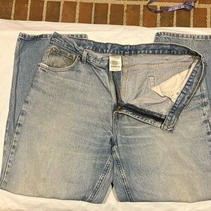 EUC 40 x 32 Carhartt light wash jeans straight